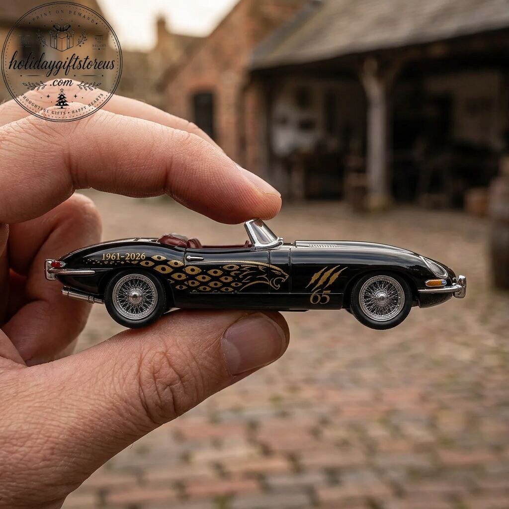 Hot Wheels Jaguar E-Type Roadster 65th Anniversary Edition - 1:64 Scale Diecast Model Car 9 Hot Wheels Jaguar E-Type Roadster 65th Anniversary Edition - 1:64 Scale Diecast Model Car